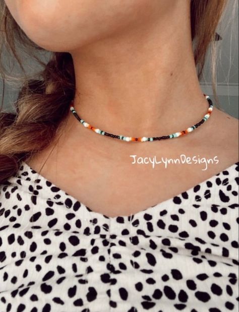 shop this necklace on my etsy! Simple Beaded Necklaces, Seed Bead Choker, Country Jewelry, Western Necklaces, Beaded Jewelry Necklaces, Beaded Necklace Designs, Beaded Jewlery, Bead Choker, Beaded Necklace Diy