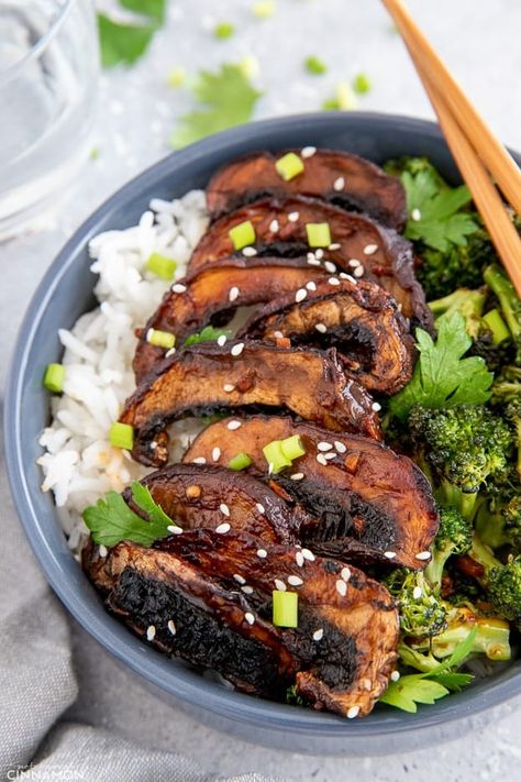 Umami Mushroom Recipe, Mushroom Lunch Ideas, Veggie Meal Prep Ideas, Portobello Mushroom Recipes Healthy, Asian Meal Prep, Mushroom Rice Bowl, Lunch Snacks For Kids, Recipes With Rice, Roasted Portobello Mushrooms