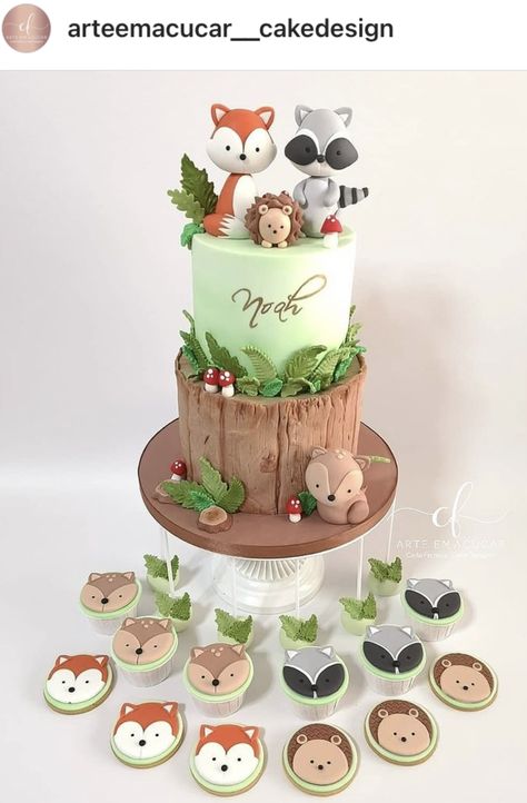 Woodland Theme Cake, Woodland Birthday Cake, Animal Baby Shower Cake, Safari Baby Shower Cake, Baby First Birthday Cake, Woodland Cake, Woodland Birthday Party, Baby Boy 1st Birthday Party, 1st Birthday Cakes