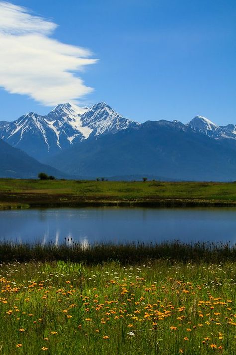 Mountain Range Photography, Atmospheric Perspective, Linear Perspective, Visit Montana, 3d Projection, Texture Gradient, Montana Mountains, Montana Homes, Flathead Lake