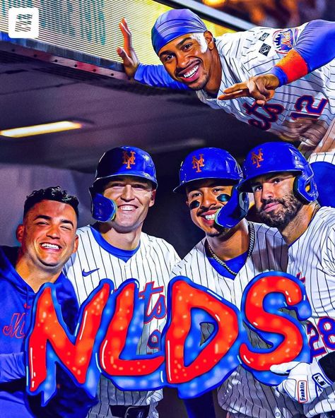 Mets Wallpaper, Ny Mets Baseball, Mets Baseball, Ny Mets, Mlb Players, Sports Images, New York Mets, Pics Art, Infographic Design