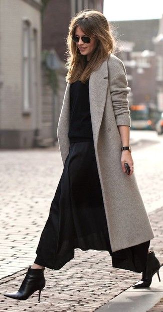 Styling Culottes, Mode Edgy, Coat Outfits For Women, Style Culottes, Winter Coat Trends, How To Wear Culottes, How To Style Culottes, Mantel Outfit, Long Coat Outfit