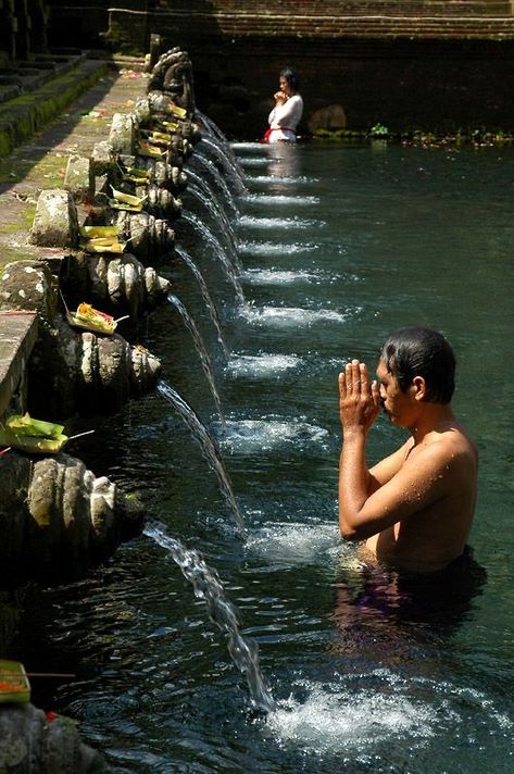 You can also find other holy water temples in Bali such as Pura Ulun Danu at Lake Beratan, Pura Tirta Tawar at Gianyar, Pura Tirta Harum at Bangli, Pura Tirta Taman Mumbul at Badung, and many more. Bali Adventure, Water Blessings, Bali Tour Packages, Bali Tour, Water Temple, Sacred Water, Temple Gardens, Bali Resort, Gili Island