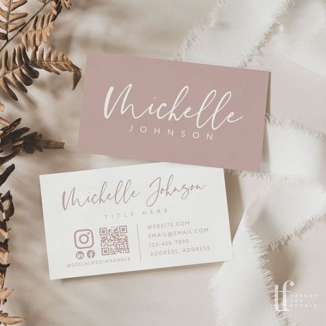 Business Card Contact Info Design, Canva Card Design, Etsy Shop Business Cards, Small Business Business Card Ideas, Esthetics Business Cards, Business Card Canva, Feminine Business Cards, Hairstylist Business Cards Ideas, Aesthetic Business Cards