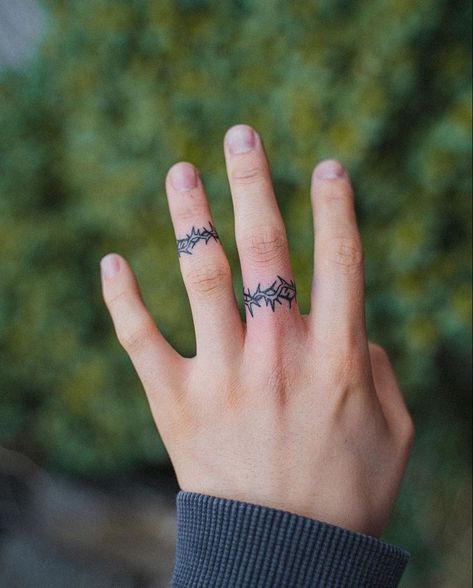 #BEAUTY, #RELATIONSHIPS #Fashion #Animals #Outfits #Winter Outfits #Animals Barbed Wire Ring Tattoo, Tattoos For Guys Hand, Men Finger Tattoos, Temple Wallpaper, Tattoo On Finger, Body Temple, Simple Hand Tattoos, Thorn Tattoo, Barbed Wire Tattoos