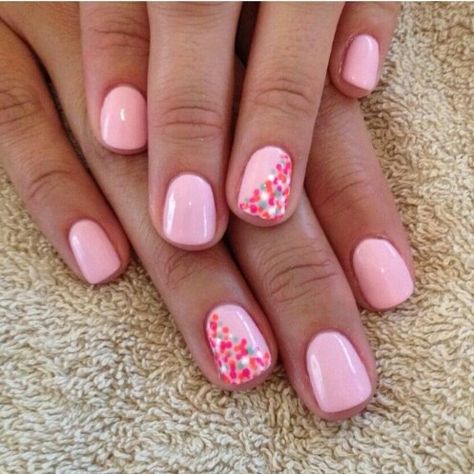 Nails Fun Nail Designs For Vacation, Valentine Birthday Nails, Manicure With Accent Nail, Accent Nail Ideas, Accent Nail Designs, Pedi Ideas, Accent Nail, Polka Dot Nails, Dots Nails