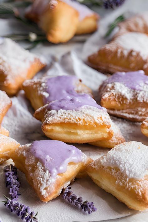 Lavender Vanilla Bean French Beignets (Vegan) – Sincerely Tori Lavender And Vanilla Aesthetic, Lavender Pastries, Pretty Baked Goods, Vegan Tea Party Food, Lavender Baked Goods, Vegan Beignets, Lavender Baking Aesthetic, Pretty Deserts, Honey Lavender Dessert