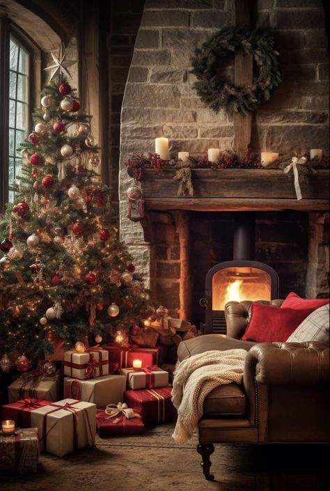 Christmas By The Fireplace, Merry Christmas Home Decor, Christmas Season Aesthetic, Christmas Cabin Decor, Cozy Christmas Living Room, Christmas Fireplace Decor, Christmas Mantel Decorations, Cottage Christmas, Christmas Decorations Living Room