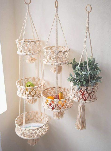 Macrame Baskets, Macrame Decoration, Macrame Basket, Macrame Inspiration, Macrame Plant Hanger Tutorial, Diy Macrame Plant Hanger, Handmade Hanging, Macrame Wall Hanging Patterns, Creation Deco