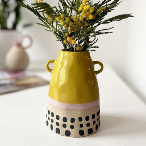 House of Disaster Yellow Bloc Bud Vase Colorful Ceramic Vase, Ceramic Vase With Handles, Hand Painted Ceramic Vase, Handmade Ceramic Gifts, Ceramic Vase Handmade, Vase Pottery Ideas, Organic Ceramic Vase, Ceramic Vase Shapes, Hand Painted Vases Diy Ideas