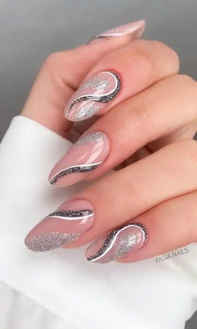 Nail Art 2023, Nye Nails, 2023 Nails, New Nail Art Design, Confetti Nails, Nails Art Designs, Art Design Ideas, Elegant Nail Designs, Vintage Nails