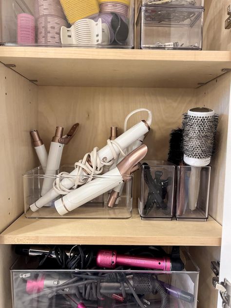 Hair tool storage container. Acrylic container with divider to organize hair and bathroom accessories. Organize Hair Tools, Organizing Hair Tools, Hair Tool Storage, Acrylic Containers, Hair Tool Organizer, Spring Table Settings, Spring Entertaining, Hair Roller, Hair Tool