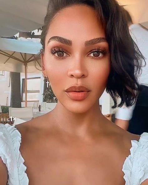 Megan Good Eyebrows, Meagan Good Makeup, Meagan Good Fashion, Megan Good Makeup, Meagan Good Hairstyles, Megan Good Aesthetic, Meagan Good 90s, Lavish Outfits, Meghan Good