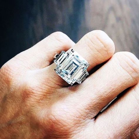 Engagement Ring Style, Emerald Cut Diamond Engagement, Rings Ideas, Popular Engagement Rings, Trending Engagement Rings, Gold Diamond Wedding Band, Ring Trends, Modern Engagement Rings, Emerald Cut Diamond