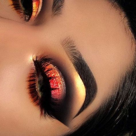 Orange Eye Makeup, Maquillage Yeux Cut Crease, Make Up Designs, Drag Make-up, Beautiful Eye Makeup, Eye Makeup Designs, Colorful Eye Makeup, Makeup Eye Looks, Jaclyn Hill