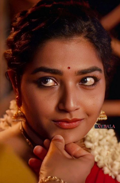 Rajisha Vijayan, Face Images, Favorite Outfit, Saree, Actresses, Quick Saves