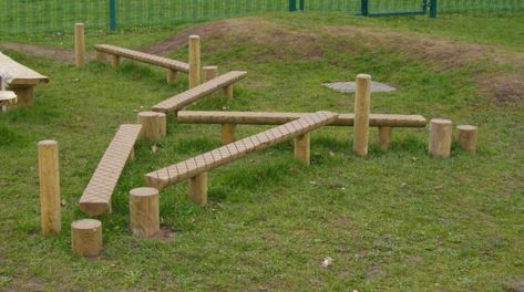 Backyard Playground Ideas, Obstacle Course Ideas, Backyard Obstacle Course, Playground Landscaping, Kids Obstacle Course, Kids Backyard Playground, Decorative Garden Fencing, Course Ideas, Backyard Trampoline