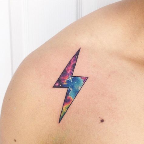 Thunder Space AB #tattoo #tatuajes #thunder #rayo #ab #galaxy #space #spaceab Thunderbolt Tattoo, Blitz Tattoo, Lightning Bolt Tattoo, Lightning Tattoo, Bolt Tattoo, Tattoo Background, Galaxy Tattoo, Harry Potter Tattoos, Aesthetic Tattoo