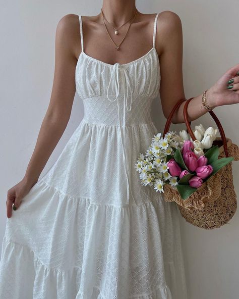 Sun Dresses For Summer Long, Caribbean Summer Outfits, Italian Sundress, White Sundress Aesthetic, White Long Sundress, Sun Dresses Long, White Dress Country, Modest Sundress, White Sundress Outfit