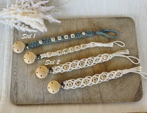 Schnullerkette Makramee mit Namen - Etsy.de Quick Saves