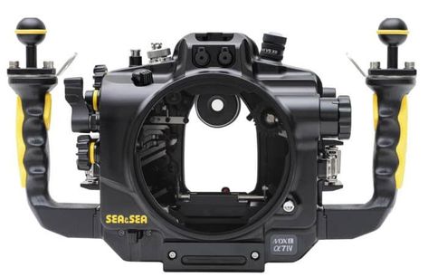 Sea&Sea Releases New MDX-L Underwater Housing For Sony a7R IV Camera  (Underwater Imaging) Sony A7iv Camera, Sony A7iv, Single Lens Reflex Camera, Underwater House, Camera Frame, Reflex Camera, Underwater Camera, Strobe Lights, Sony Alpha