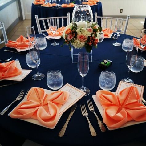 Peach and Navy Wedding: Table settings. Maybe a slightly lighter peach color for the napkins Coral Wedding Decorations, Navy Blue Wedding Theme, Wedding Color Schemes Blue, Blue Table Settings, Blue Wedding Centerpieces, Blue Wedding Decorations, Blue Themed Wedding, Wedding Colors Blue, Summer Wedding Colors