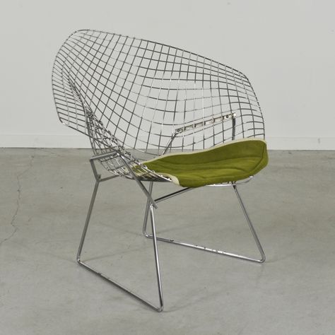 Harry Bertoia Chair, Bertoia Diamond Chair, Bertoia Side Chair, Bertoia Chair, Wire Chair, Harry Bertoia, Take A Seat, Century Furniture, Saucer Chairs