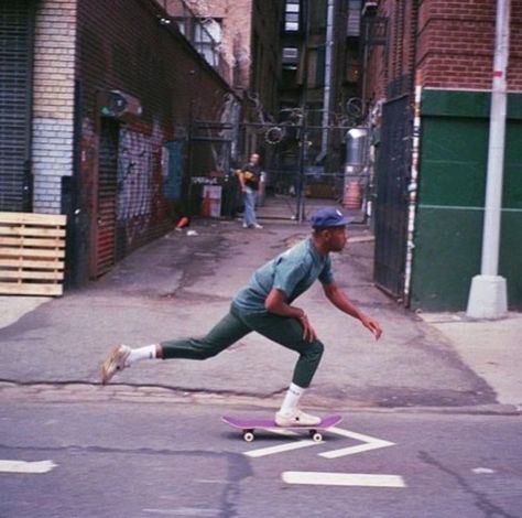 Tyler the Creator Skater Boi, Skate Aesthetic, Skateboard Aesthetic, Skate Photos, Skater Vibes, Skateboard Photography, Skater Aesthetic, Skater Boy, Skate Style