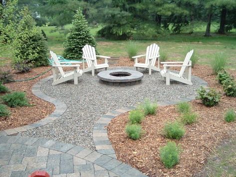 Brick Patio Fire Pit, Fire Pit Ideas Backyard Pea Gravel, Round Pea Gravel Fire Pit Area, Fire Pit Landscaping Ideas Pea Gravel, Fire Pit With Pavers And Gravel, Round Fire Pit Area With Gravel, Paver Sand, Gravel Walkway, Fire Pit With Rocks