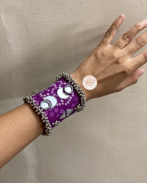 Handcuffs for Navratri ✨ Shop via link in bio Indian Handmade Jewelry, Navratri Ornaments Handmade, Navratri Diy, Navratri Bangles, Navratri Ornaments, Navratri Ideas, Navratri Jewellery, Kutchi Work, Fabric Bangles