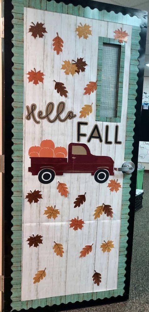 35 Best Classroom Decoration Ideas for Fall - Chaylor & Mads Fall Classroom Door, Classroom Decoration Ideas, Preschool Door, Halloween Classroom Door, Classroom Tree, Fall Classroom Ideas, Fall Classroom Decorations, Thanksgiving Classroom, School Door Decorations