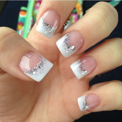 White Tips With Sparkle, White Acrylic Nails With Glitter Square, Short French Tip Nails With Glitter, French Glitter Tip Nails, White French Tip Nails With Glitter, French Tip Nails With Glitter, French Manicure With Glitter, White Acrylic Nails With Glitter, Nail Polish Art Designs