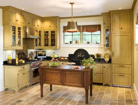 Victorian Kitchen Cabinets Kitchen Ideas Victorian House, Victorian Kitchen Cabinets, Colonial Style Kitchen, Victorian Style Kitchen, Style Kitchen Island, Victorian Kitchens, Style Kitchen Cabinets, Kitchen Victorian, American Style Kitchen