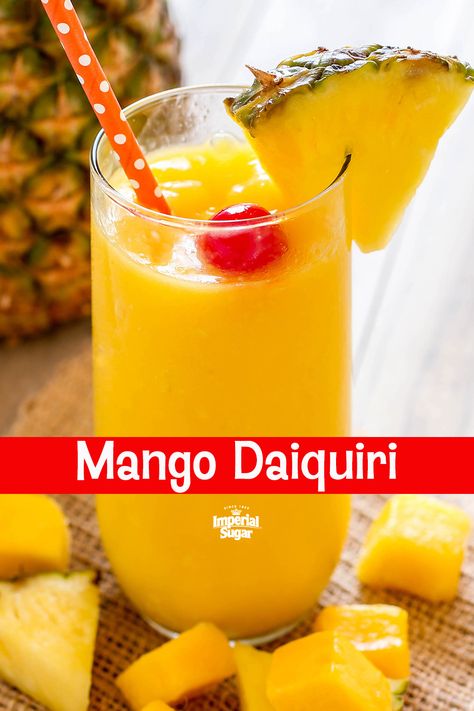 Mango Daquiri Recipe, Mango Daiquiri Recipe, Mango Daiquiri, Daiquiri Recipe, Fruity Cocktail, Smoothie Recipes Strawberry, Frozen Mango, Orange Liqueur, Cocktail Ideas