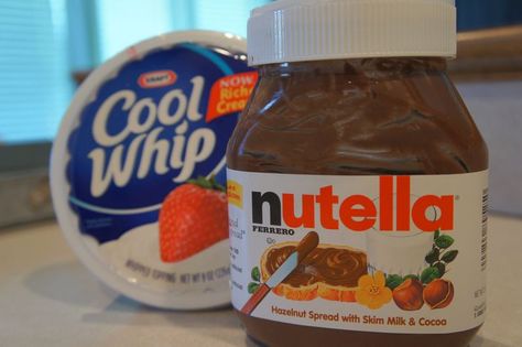 Nutella Cool Whip, Cool Whip Fruit Dip, Nutella Fruit Dip, Strawberry Nutella French Toast, Chocolate Nutella Cookies, Nutella Dip, Easy Nutella Brownies, Nutella Recipes Brownies, Fruit Dip Recipe