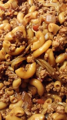 Chinese Macaroni, Pork Chinese, Soup Chinese, Cheesy Scalloped Potatoes Recipe, Beef Macaroni, Chinese Eggplant, Macaroni Recipe, Canadian Style, Hamburger Casseroles Recipes