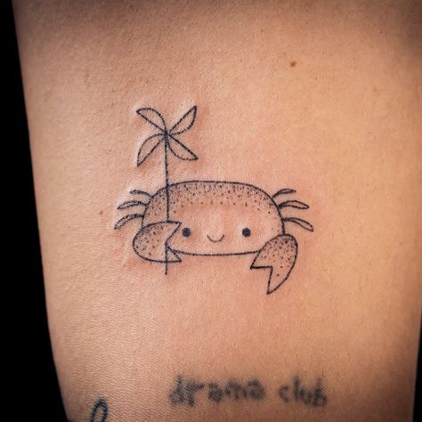 Small Crab Tattoo Design, Cartoon Crab Tattoo, Cute Crab Tattoo, Crab Rave, Ruby Tattoo, E.t Tattoo, Raccoon Tattoo, Homemade Tattoos, Ray Tattoo