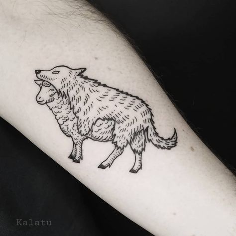 Black Sheep Tattoo, Sheep Tattoo, Etching Tattoo, Tarot Card Tattoo, Tatoo Inspiration, Creepy Tattoos, Tattoo Style Drawings, Tattoo Project, Card Tattoo