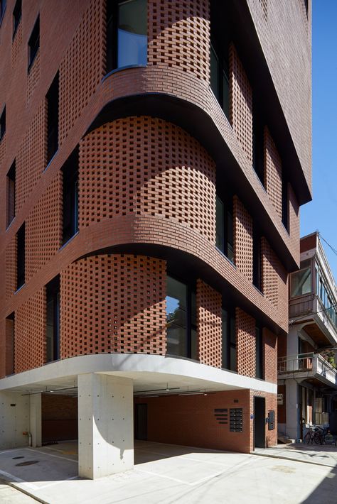 Gallery of 3/1 Building / Sosu Architects - 22 Brick Arch, Facade Architecture Design, Brick Art, Brick Architecture, Architecture Building Design, Brick Facade, Brick Design, Design Exterior, Building Facade