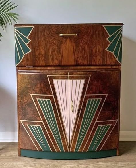 Painted Art Deco Furniture, Art Deco Painted Furniture, Art Deco Furniture Makeover, 1920s Great Gatsby, Great Gatsby Style, Art Deco Cocktail, Lemon Juicer, Art Deco Sideboard, Art Deco Bar