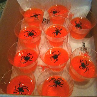 Orange jello with a spider ring pushed inside. Spider Jello Shots, Spider Ring, Orange Jello, Crafts Halloween, Jello Shots, Food Crafts, Halloween Recipes, Bday Ideas, New Pins