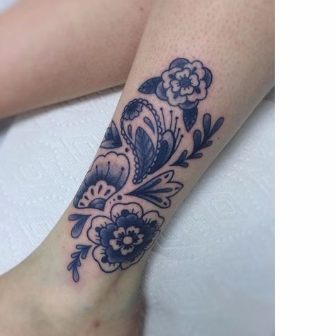 Tattoo uploaded by JenTheRipper • Delft blue tattoo by Moorea Hum #delftblue #delftporcelain #porcelain #blueink #MooreaHum #flower • 160147 • Tattoodo Delft Blue Tulip Tattoo, Porcelain Blue Tattoo, Delft Blue Tattoo, Blue Tattoos, Dutch Tattoo, Blue Flower Tattoos, Blue Ink Tattoos, Belle Tattoo, American Traditional Tattoo Ideas