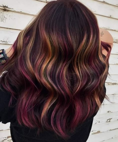 Halloween Hair Color Ideas, Halloween Hair Color, Rambut Brunette, Inner Witch, Hair Color Burgundy, Burgundy Hair, Hair Color Highlights, Halloween Hair, Cool Hair