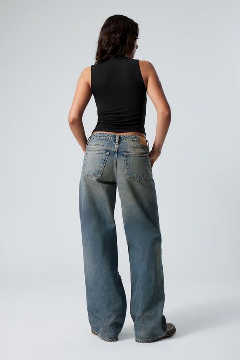 Low Waist Loose Jeans Outfit, Low Waisted Wide Leg Jeans, Where To Buy Pants, Low Waist Baggy Jeans, Low Wasted Jeans, Low Waisted Baggy Jeans, Long Wide Leg Jeans, Low Waisted Jeans Outfit, Loose Jeans Outfit