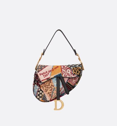 Saddle bag in embroidered canvas - Dior Cercei Din Lut Polimeric, Dior Purse, Embroidered Clutch Bag, Best Leather Wallet, Sacs Design, Womens Designer Bags, Dior Saddle, Handbag Collection, Embroidered Canvas