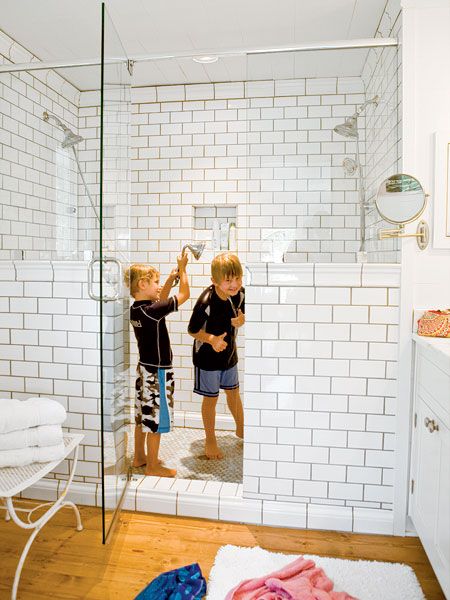 Elegant Modern Shower Enclosure, love the double shower head and one door! Double Shower Heads, Subway Tile Showers, Half Walls, Double Shower, Decor Baie, Master Bath Remodel, White Subway Tile, Boys Bathroom, Chic Bathrooms