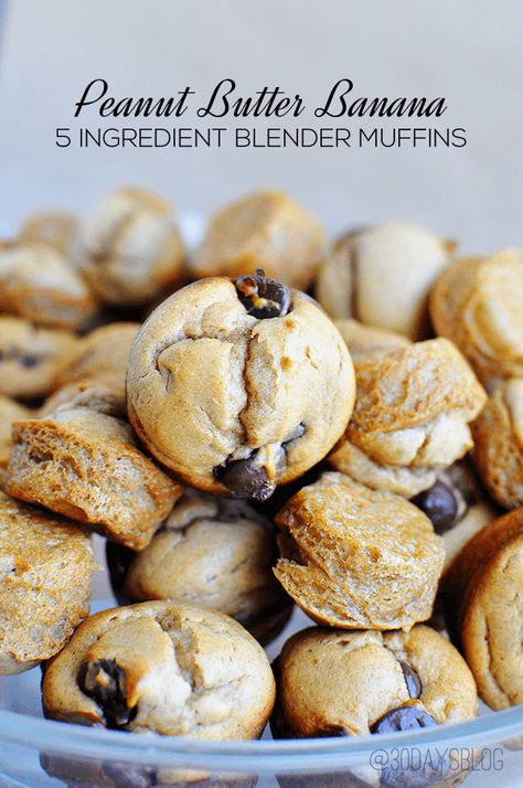 Resep Muffin, Blendtec Recipes, Muffins Blueberry, Blender Muffins, Peanut Butter Banana Muffins, Banana Muffin Recipe, Dessert Aux Fruits, Gluten Free Muffins, God Mat