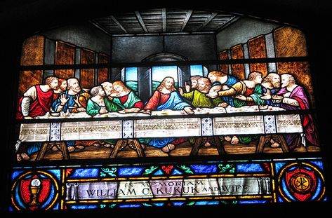 Stain Art, Jesus Last Supper, Stained Glass Church, Church Windows, The Last Supper, Lutheran Church, Glass Style, Last Supper, Stained Glass Window