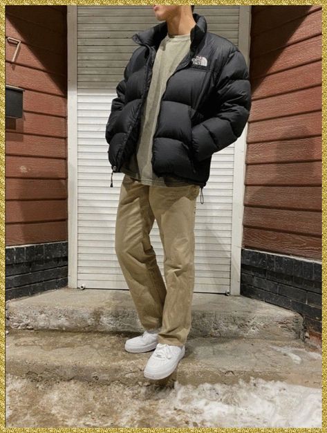 Winter Street Style 2022 Men, Winter Outfits Men 2022, North Face Puffer Jacket Outfit Men, North Face Puffer Jacket Men, North Face Puffer Jacket Outfit, North Face Jacket Outfit, Puffer Jacket Outfit Men, Puffer Jacket Outfits, Winter Outfits Men Streetwear