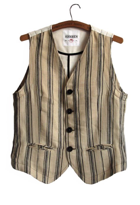 HANSEN Scandinavian Clothing, Mens Vest Fashion, Wedding Waistcoats, Chaleco Casual, Wilde Westen, Men Fashion Casual Outfits, Hipster Fashion, Vest Fashion, Classic Outfits